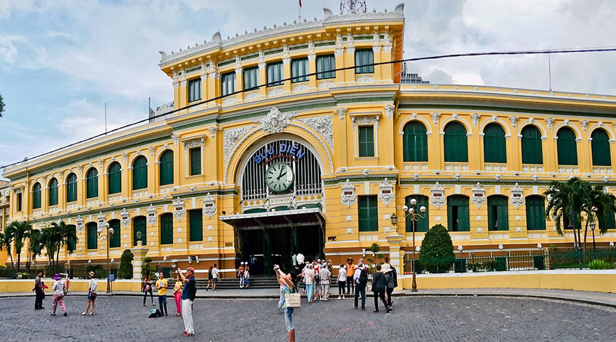Het hoofdpostkantoor (Saigon Central Post Office)
