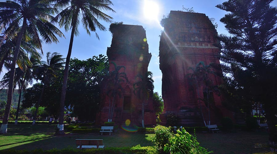 Thap Doi Cham Torens Quy Nhon