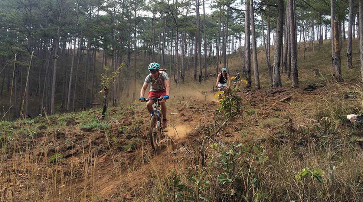 mountainbiken in Dalat Vietnam