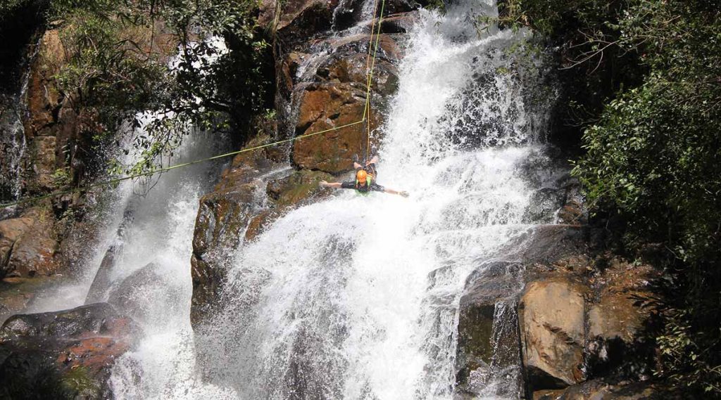 Canyoning in Dalat bij Datanla waterval