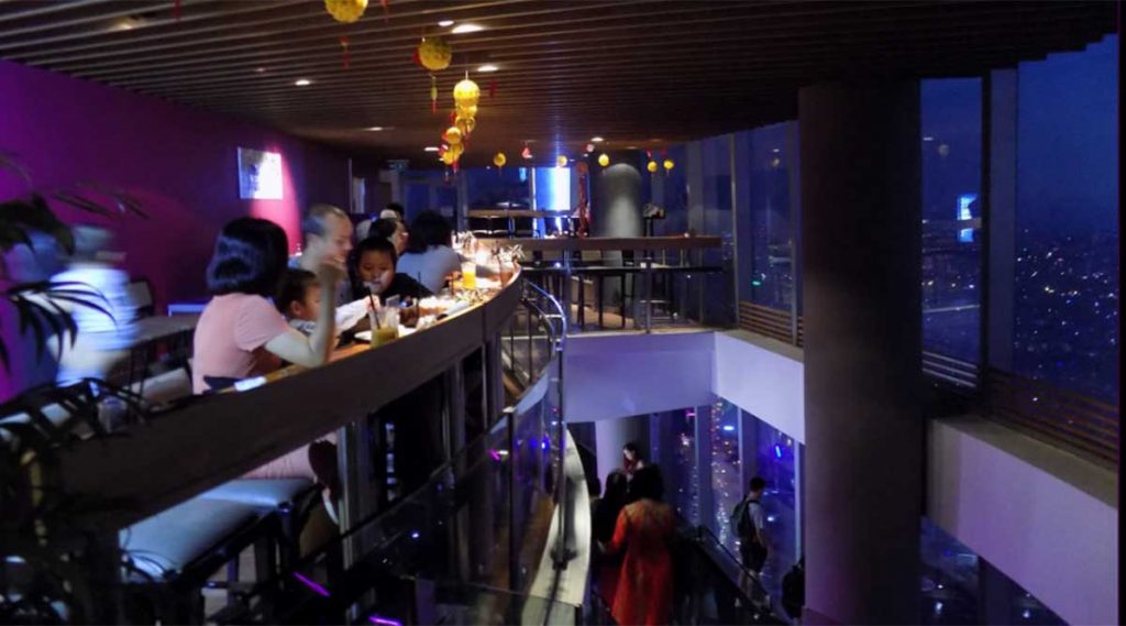 EON cafe en restaurant in Bitexco