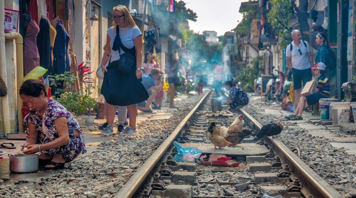 Hanoi train street