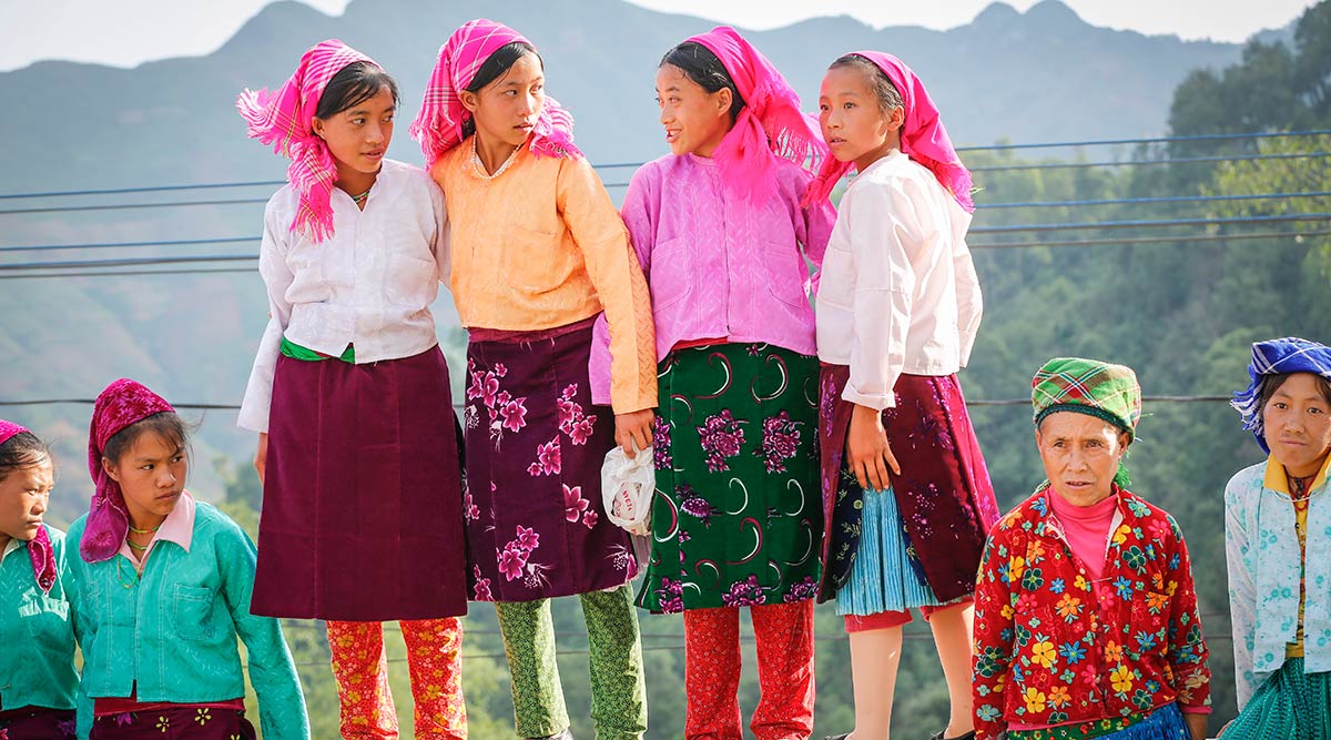 Khau Vai love market