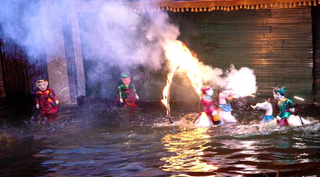 waterpoppenshow in Hanoi