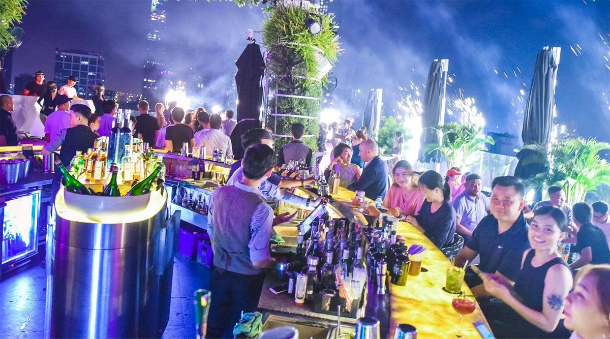 Glow Skybar in Ho Chi Minh City