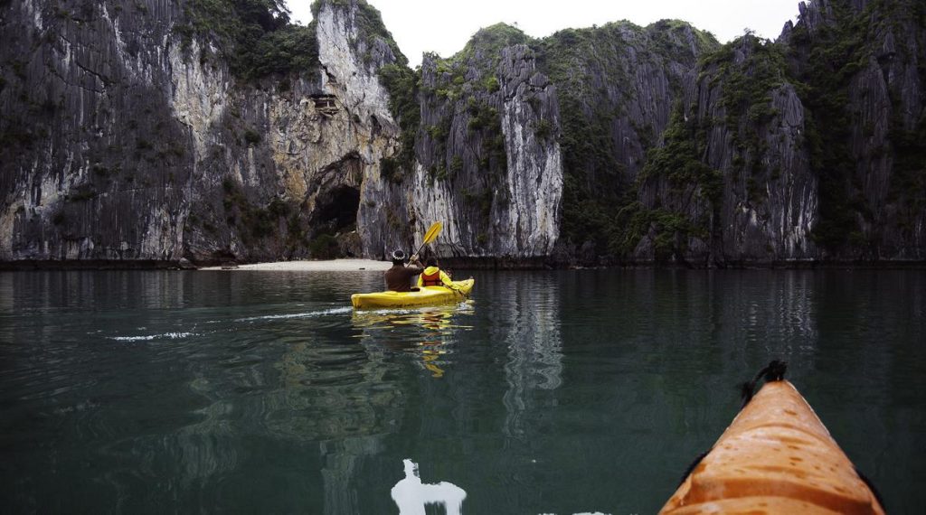 kajakken in Lan Ha Bay