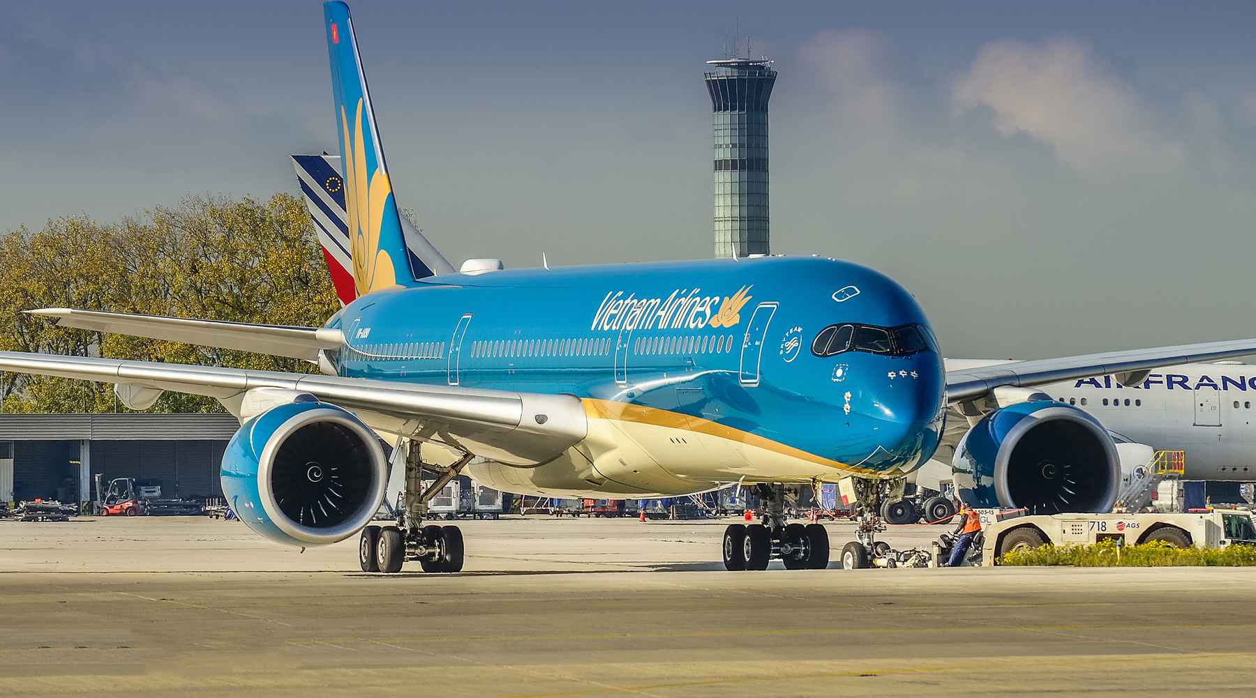 Review Vietnam Airlines