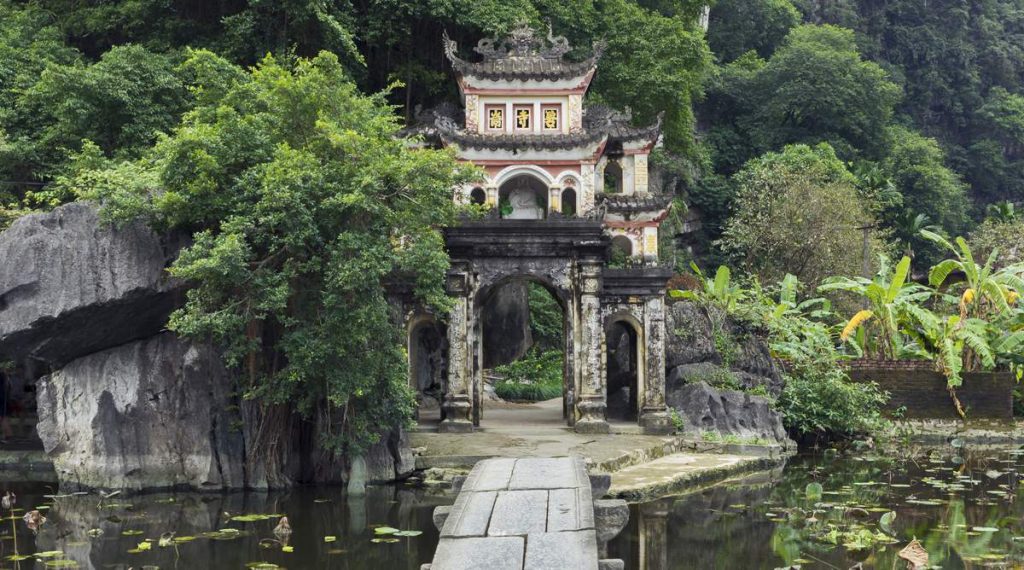 Bich Dong Pagoda in Tam Coc