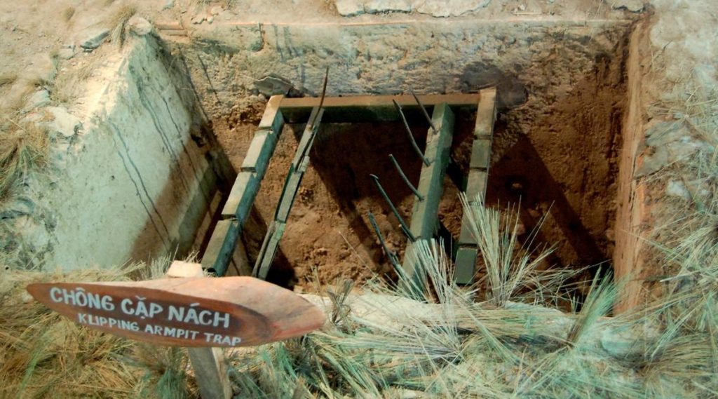 Cu Chi Tunnel tour