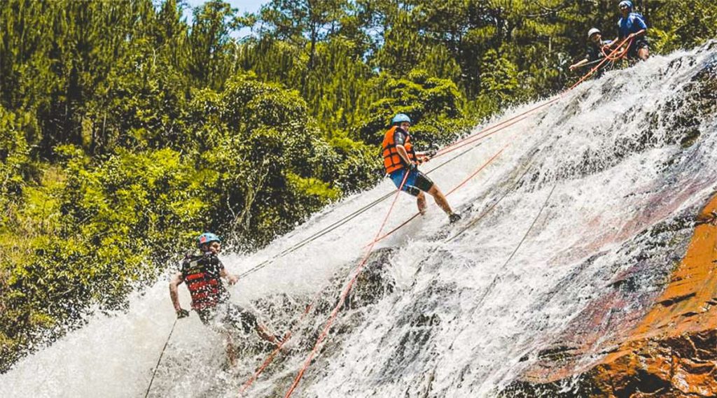 Dalat canyoning tour