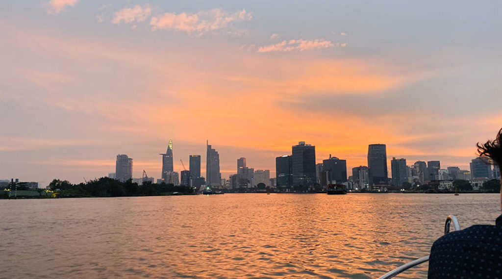 speedboat zonsondergang Ho Chi Minh City