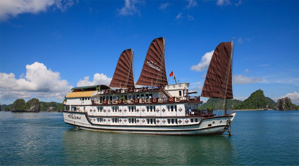 Paloma Bai Tu Long Bay cruise
