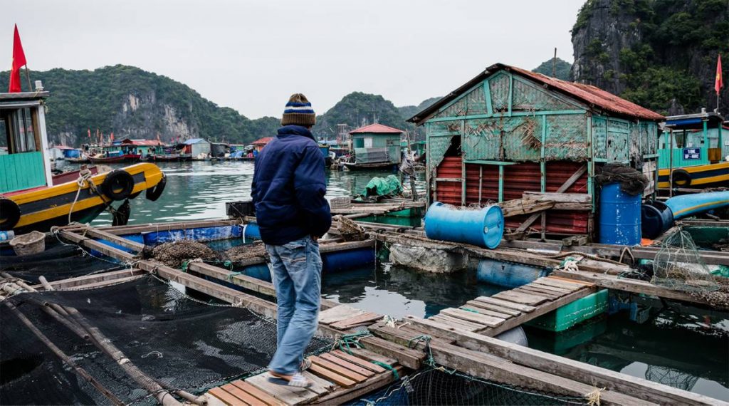 drijvend dorp in Lan Ha Bay
