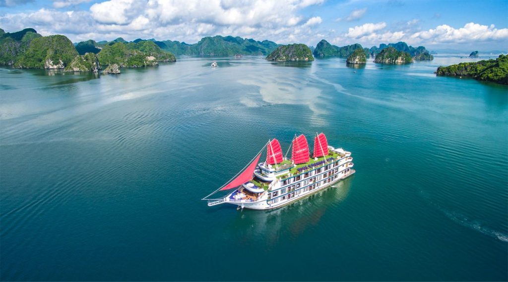 Halong Bay party cruise