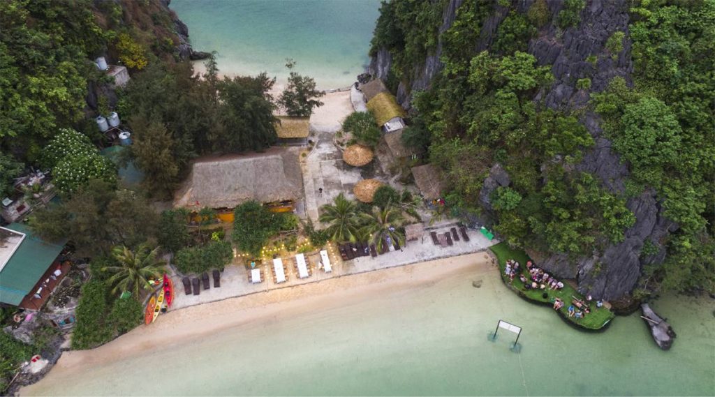 Halong Bay party cruise