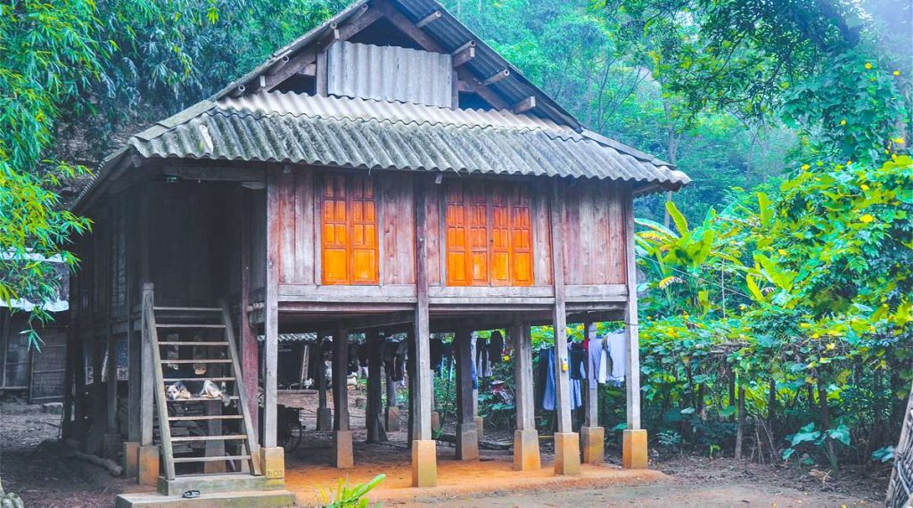 Mai Chau trekking tour