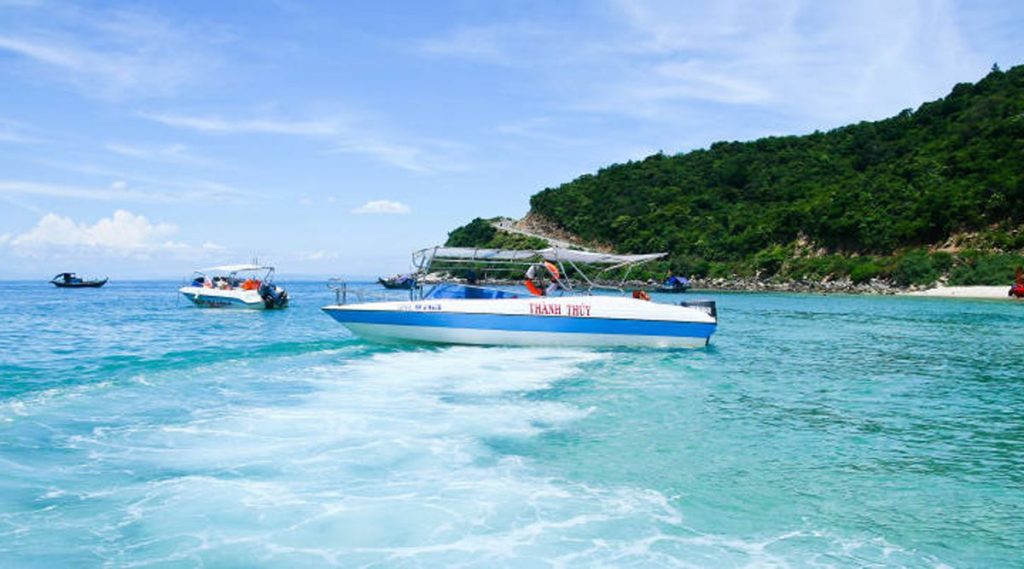 Cham Island tour