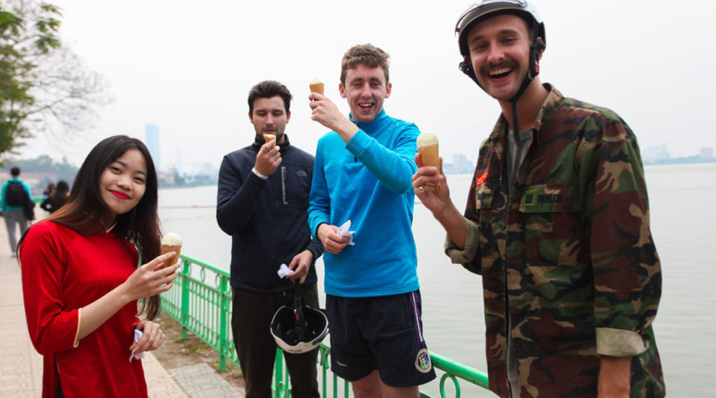 Motor tour Hanoi