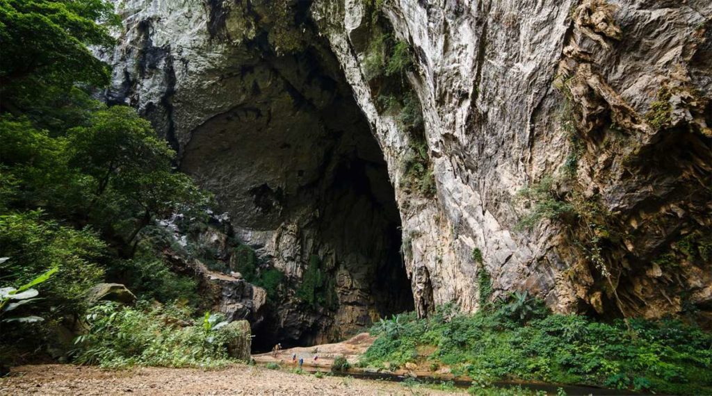 Hang En grot expeditie