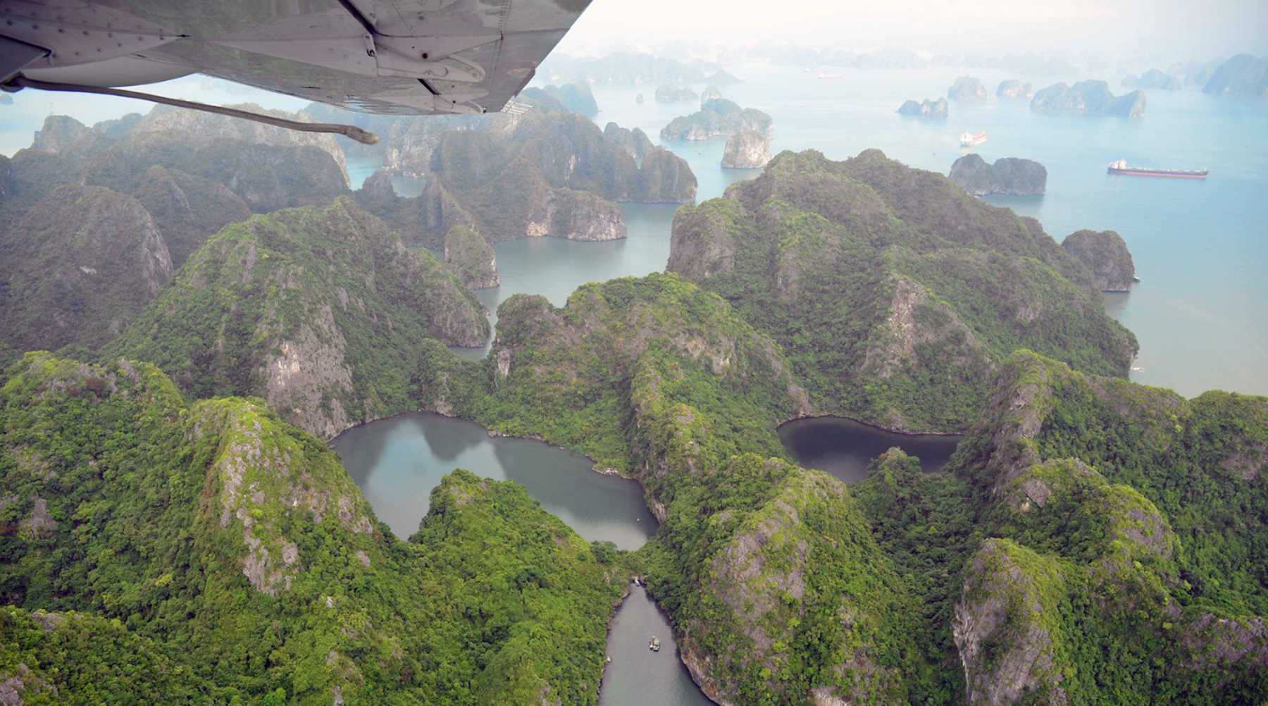 Halong Bay rondvlucht