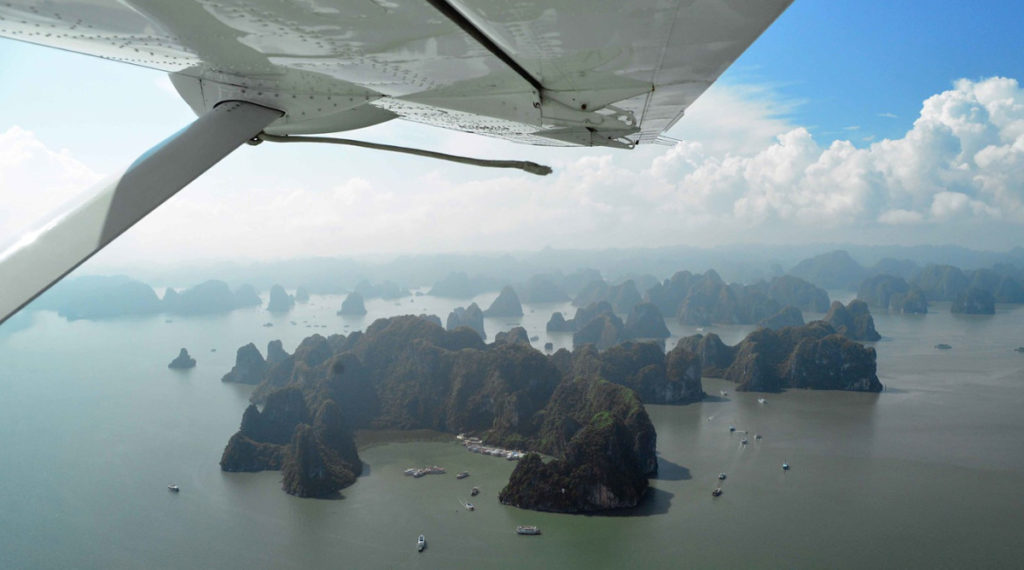 Halong Bay rondvlucht