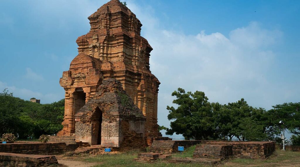 Po Shanu Cham toren Mui Ne