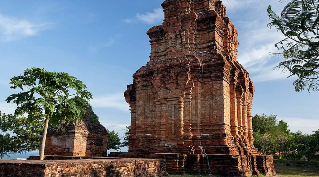 Po Shanu Cham toren Mui Ne