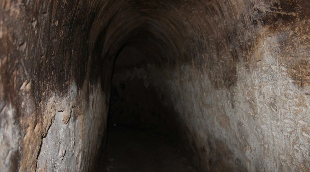 Ben Duoc Tunnels